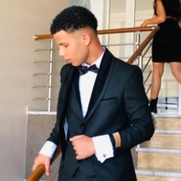 Profile picture of Fares