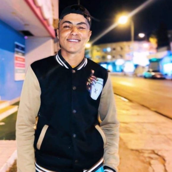 Profile picture of Shili